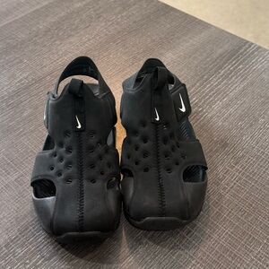 Nike Black Athletic Sandals